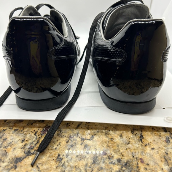 Louis Vuitton patent leather shoe sneaker size 11 - Picture 8 of 13
